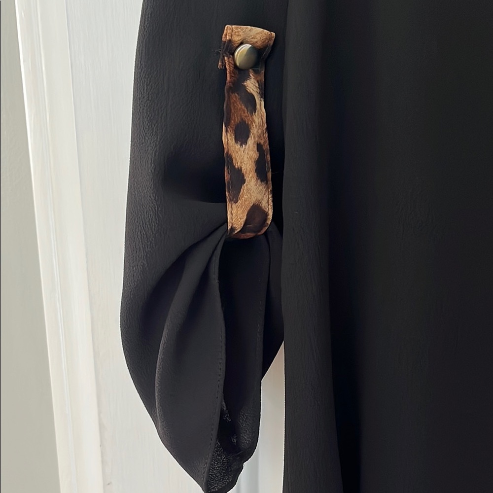 Karlie Black Relaxed Blouse with Mandarin Collar - Picture 3 of 8